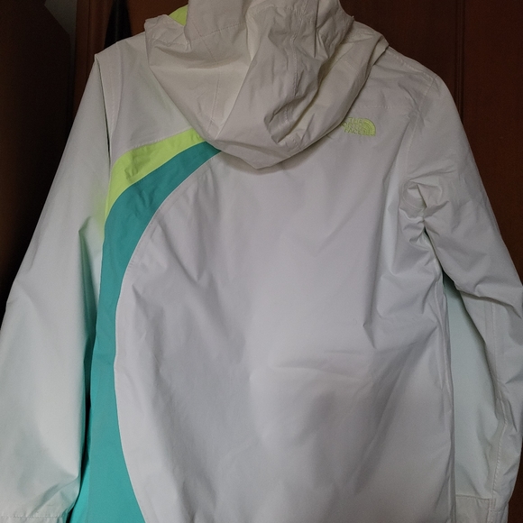 The North Face Youth Winter Jacket 14/16 EUC - Picture 3 of 6